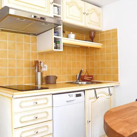 Le Pavillon De Papy Et Mamie - Garage - Terrasse - Proche Centre *