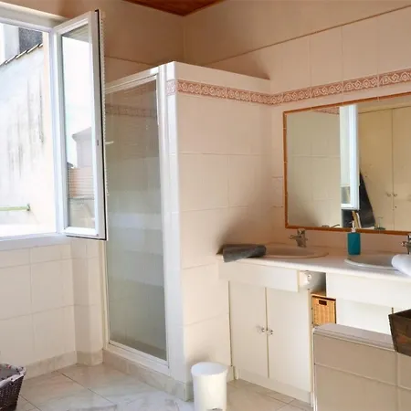 Дом отдыха Le Pavillon De Papy Et Mamie - Garage - Terrasse - Proche Centre