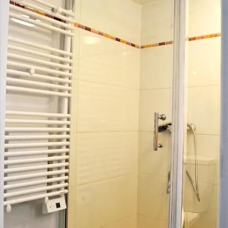 Дом отдыха Le Pavillon De Papy Et Mamie - Garage - Terrasse - Proche Centre